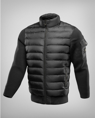 Chaqueta deportiva combinada en negro